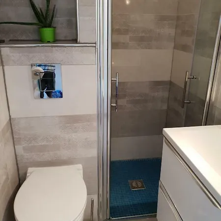 Appartamento Beautiful Near Sea Roccabruna